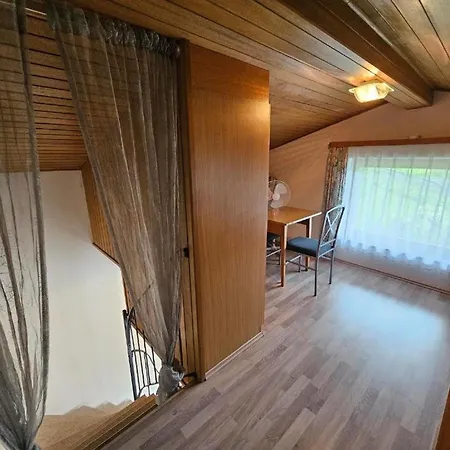 Seeblick Lober Apartman Döbriach